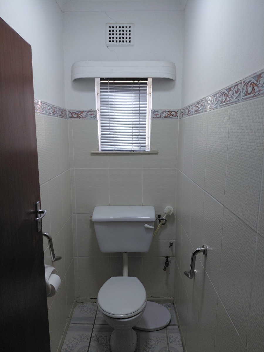 To Let 3 Bedroom Property for Rent in New Orleans Western Cape